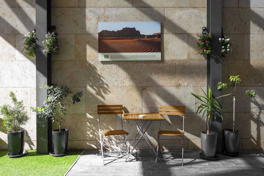 Hotel Sulaf Luxury Hotel